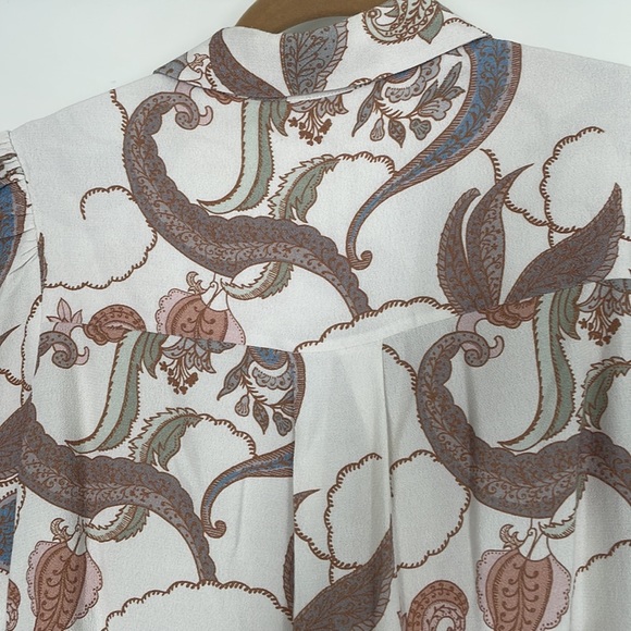 See by Chloe Multifloral Blouse / Size 8 - Picture 7 of 12